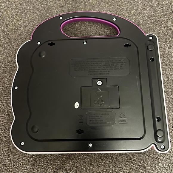 Leap Frog Scout & Violet 100 Words Book (Pink & Purple) - Picture 3 of 3